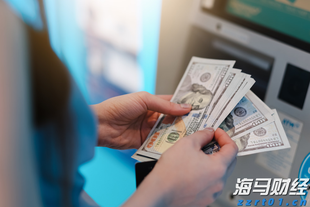 8月11日起深圳北往返重庆东加开夜间动卧，经停张家界