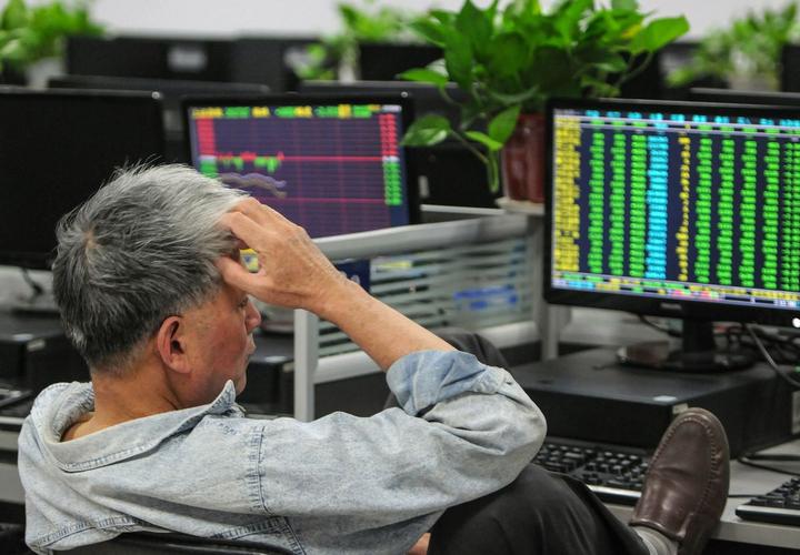 桂平武术队在全国比赛中斩获2金