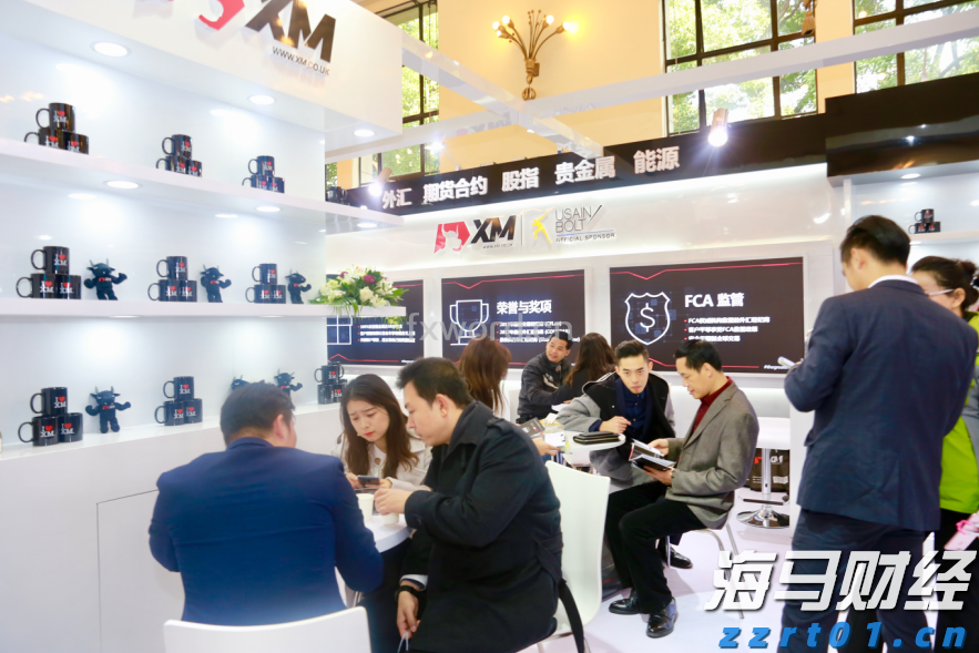 AI热潮下股市分化加剧：大型科技股狂飙，小盘科技股束手无策